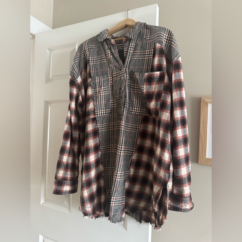Free People Plaid Top  Like New Size Large